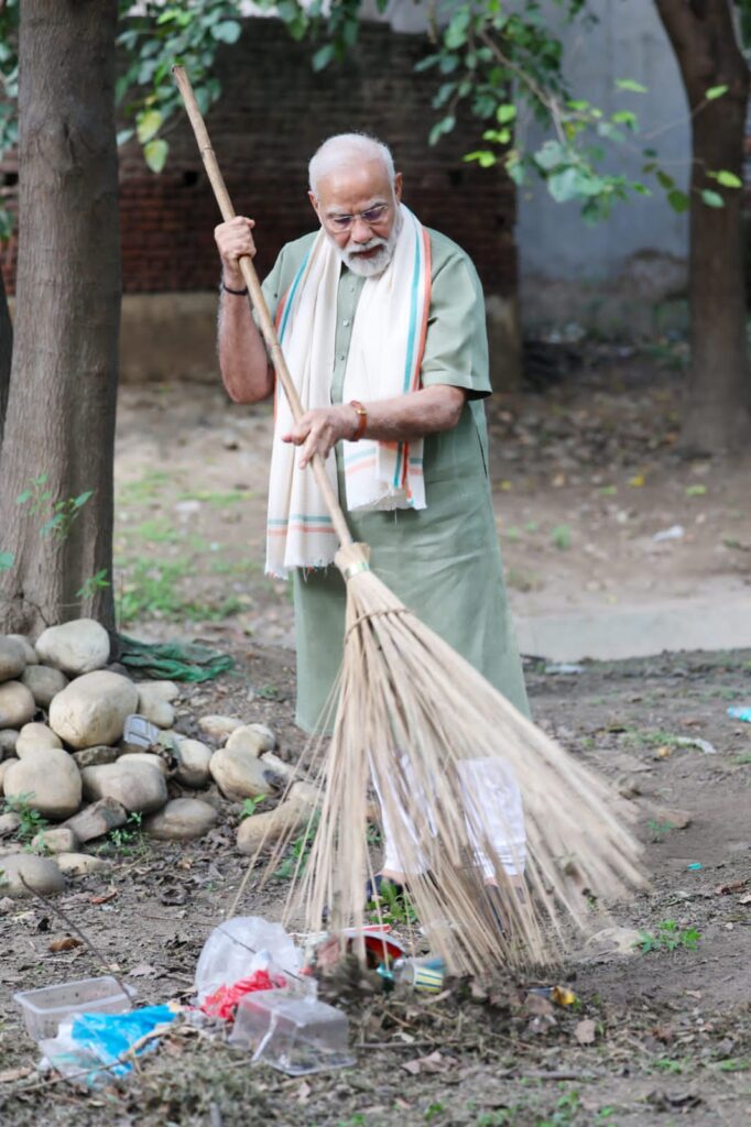 CHANGE ARCHITECT MODI INDiA's NEW  BRAND FOR  PEOPLE-CENTRIC TRANSFORMATION

